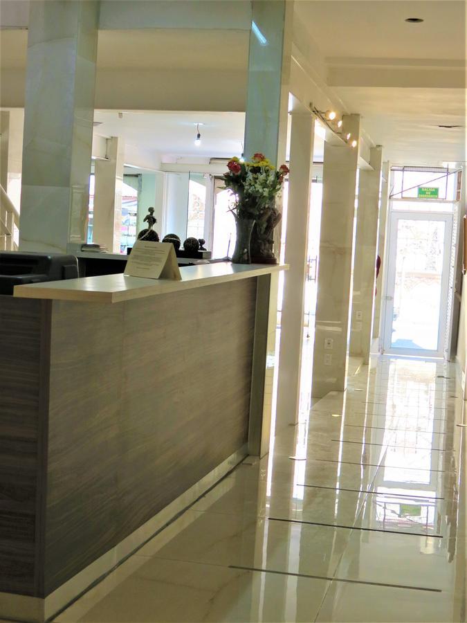 Hotel Del Arte Y Figura Леон Екстериор снимка